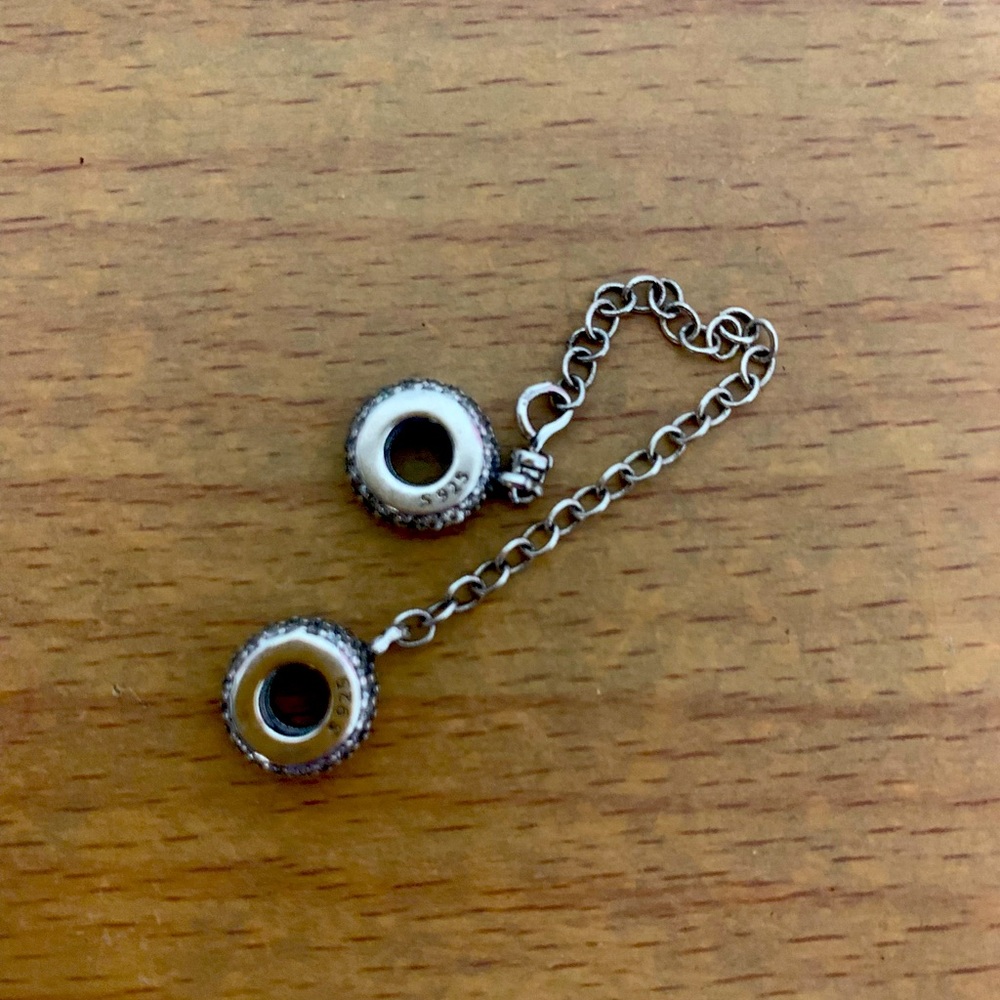 Pandora charm 925